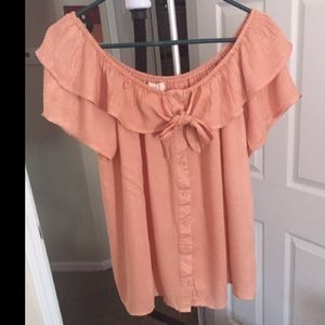 Stretch shoulder blouse